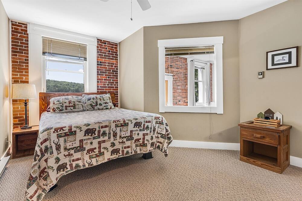 Photo of Others in Bryant Pond