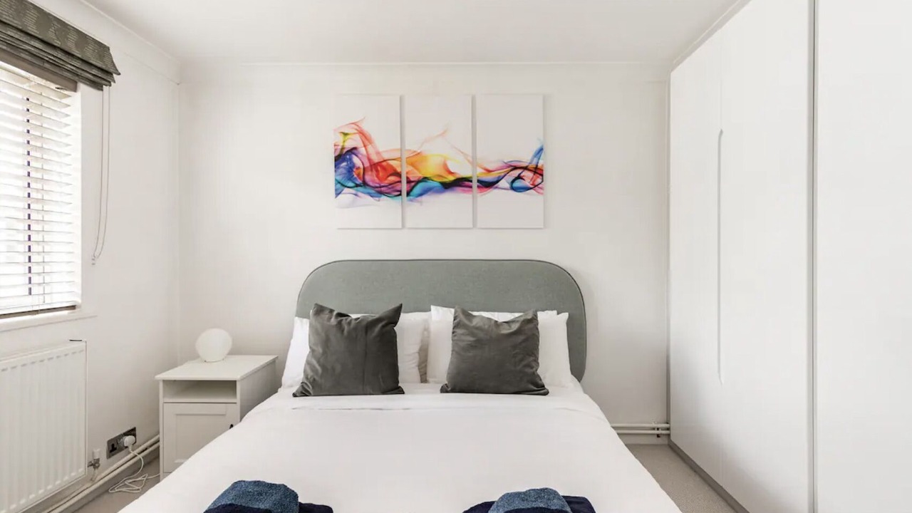 Photo of Others in Eton