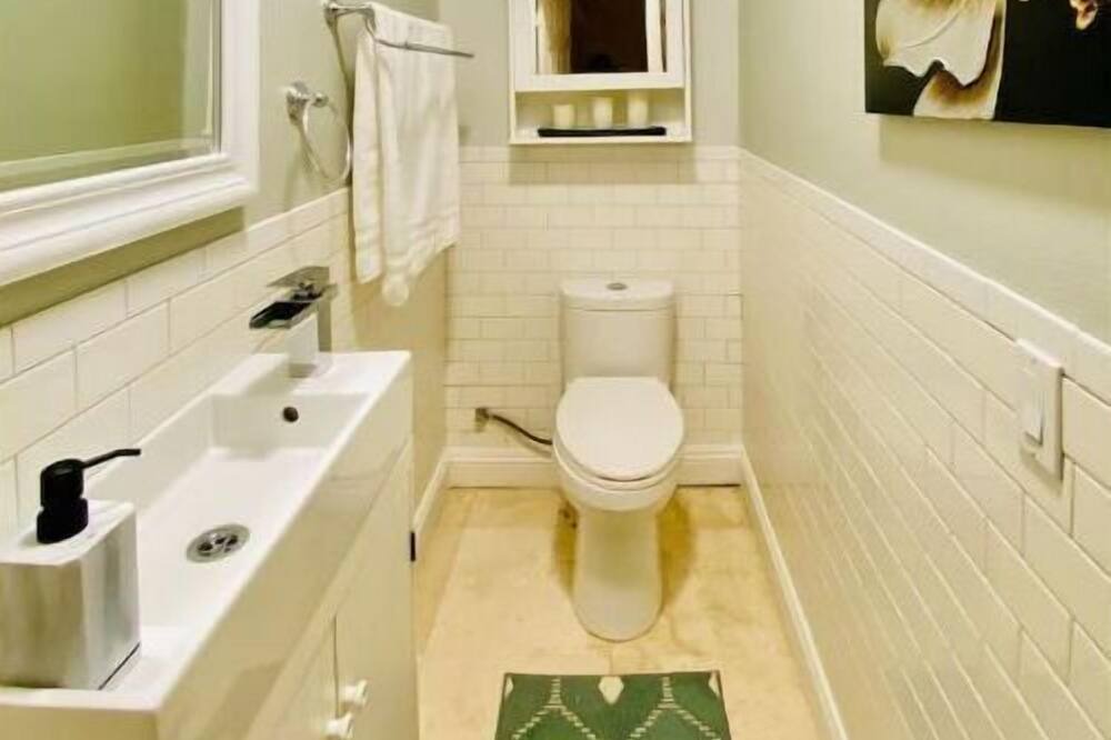 Photo of Bathroom in Victorville