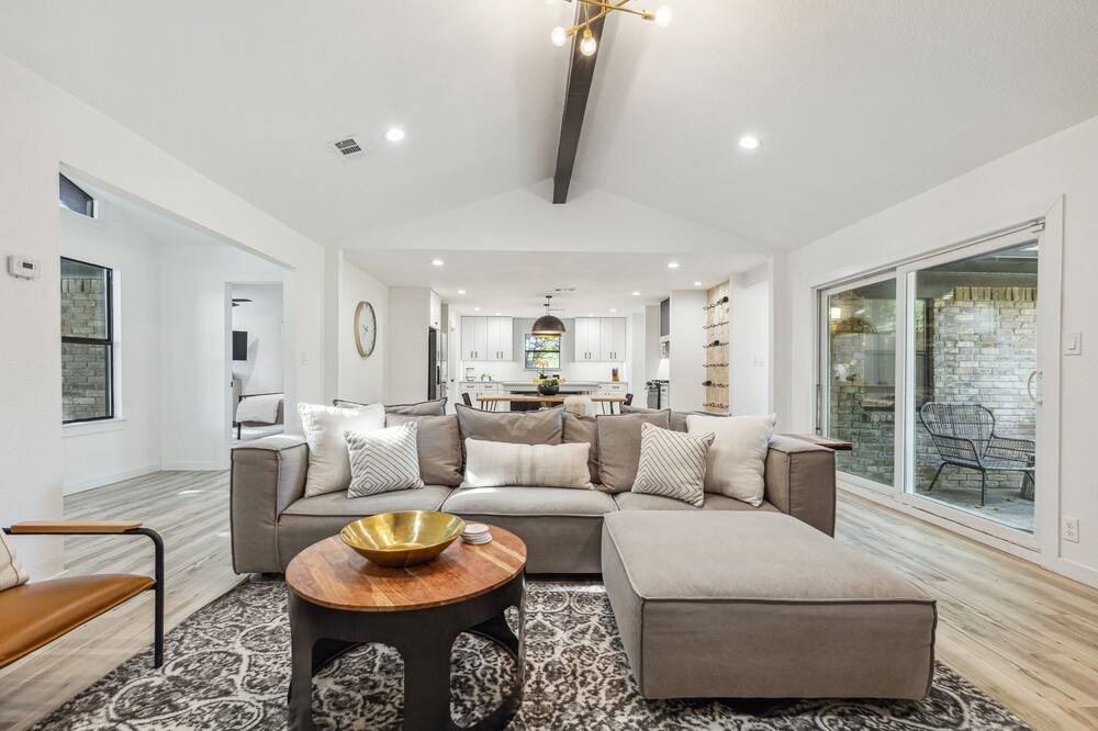 Photo of Livingroom in Grapevine