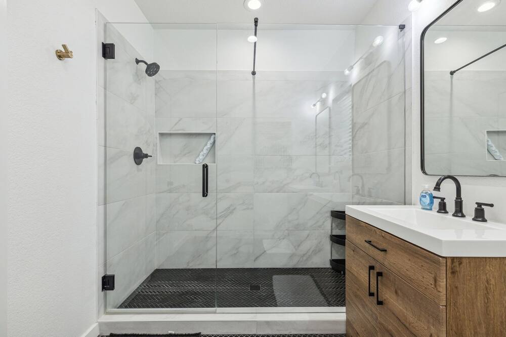 Photo of Bathroom in Grapevine