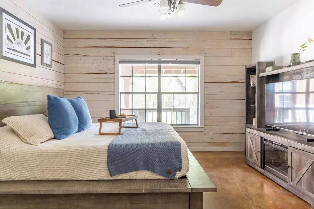 Photo of Bedroom in Carmine