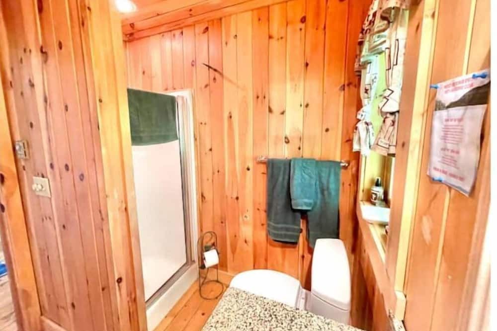 Photo of Bedroom in Clemons