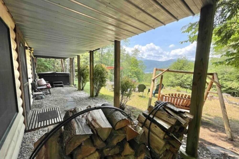 Photo of Outdoor in Clemons