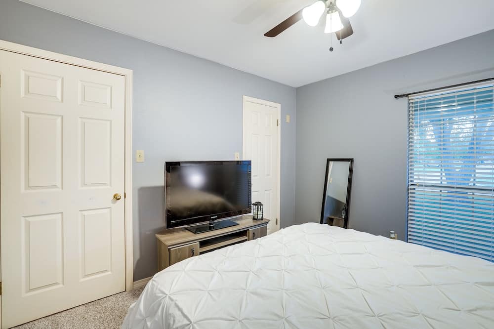 Photo of Bedroom in Bossier City
