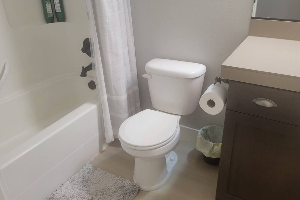 Photo of Bathroom in Ridgefield