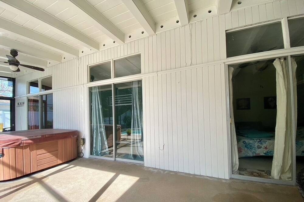 Photo of Outdoor in Belle Vista