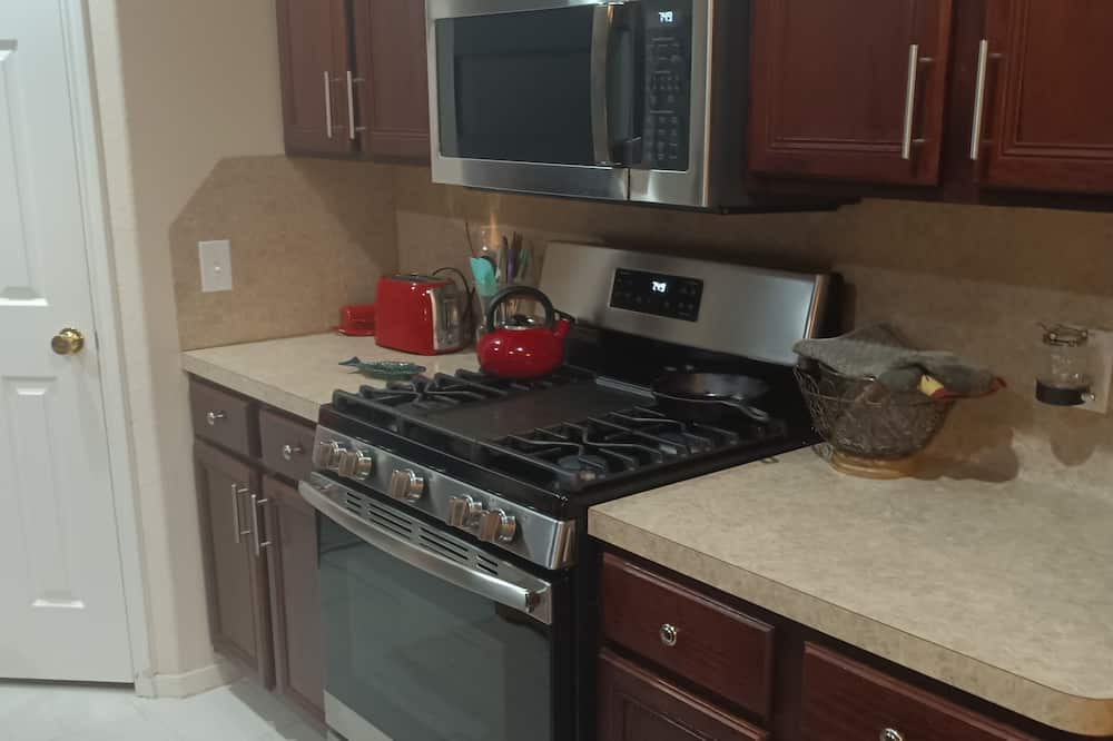 Photo of Kitchen in Rosenberg