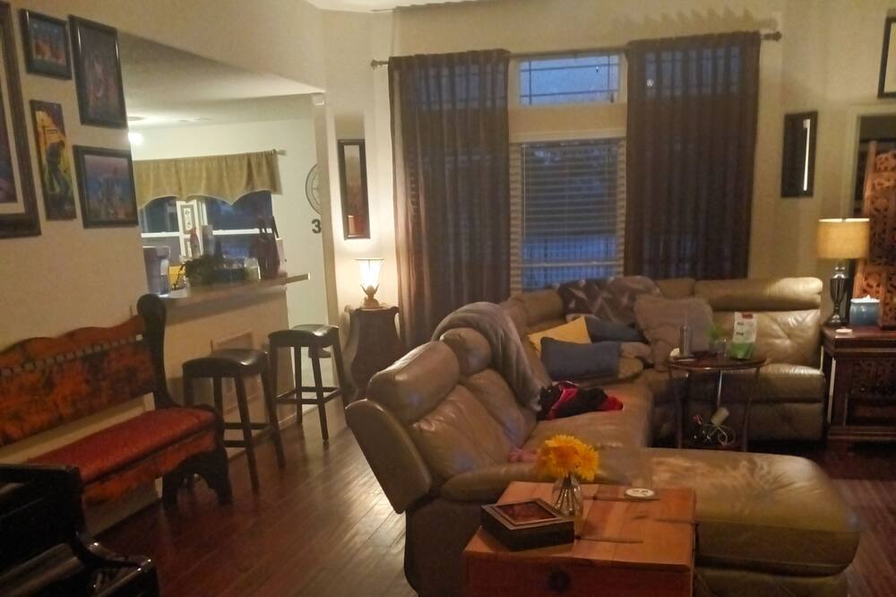 Photo of Livingroom in Rosenberg
