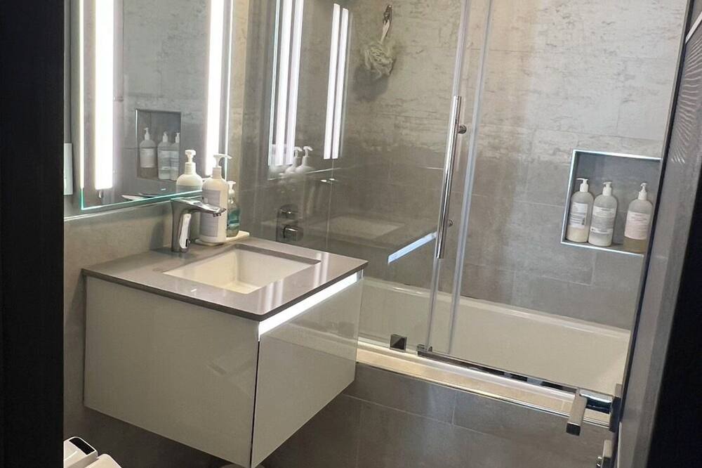 Photo of Bathroom in Old Towne