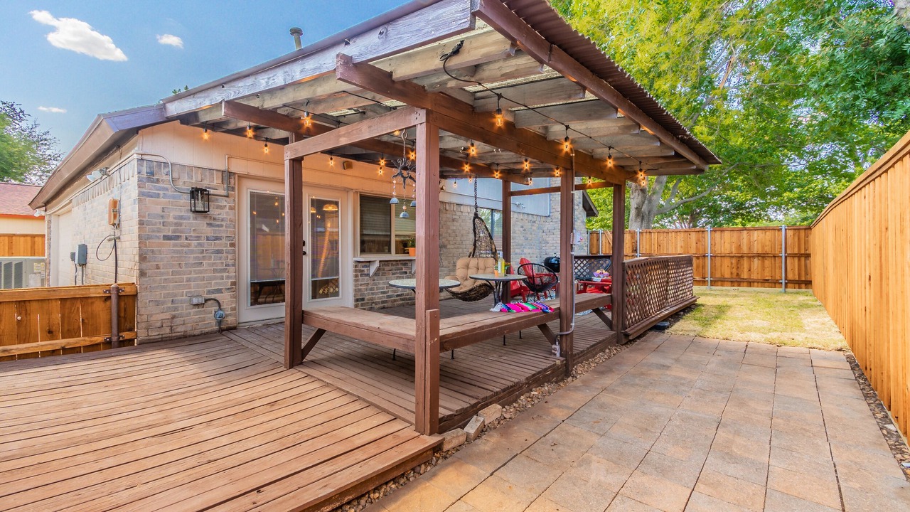 Photo of Patio Balcony in Plano