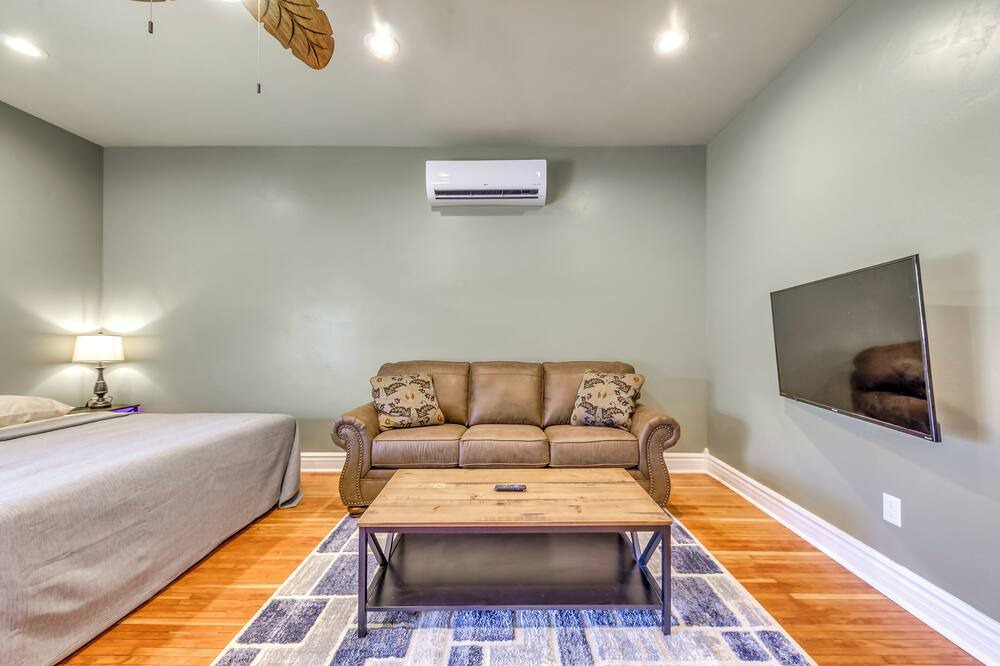 Photo of Bedroom in Alamogordo
