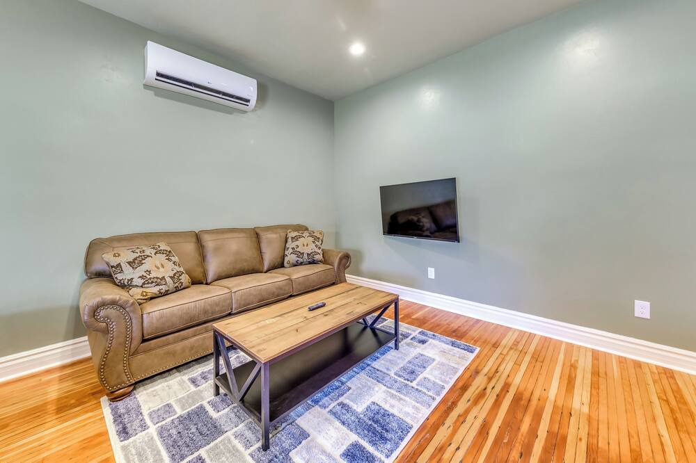 Photo of Livingroom in Alamogordo