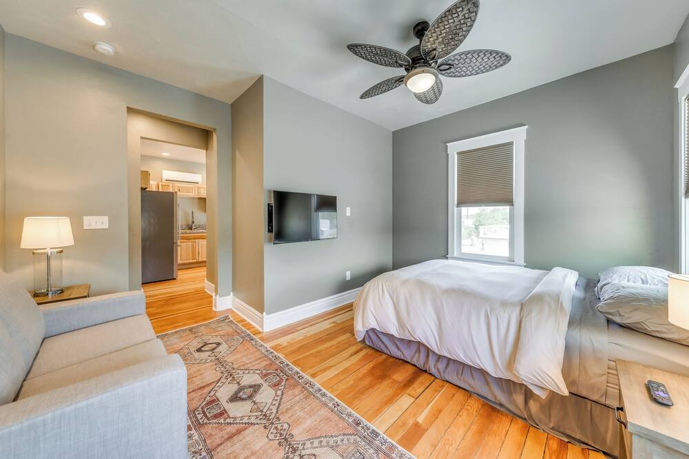 Photo of Bedroom in Alamogordo