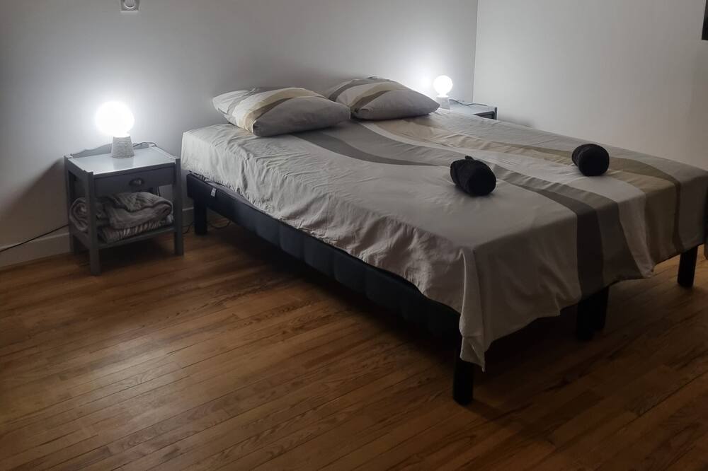 Photo of Bedroom in Four