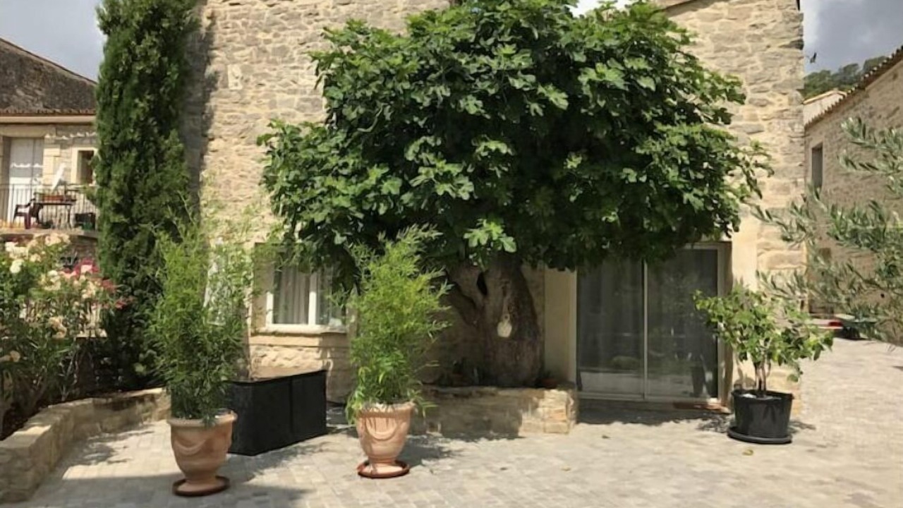 Photo of Patio Balcony in Gailhan