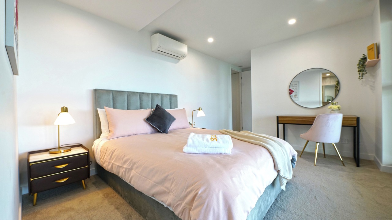 Photo of Others in Box Hill