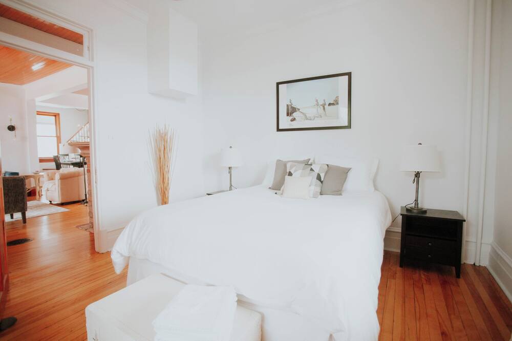 Photo of Bedroom in Sainte-Agathe-des-Monts