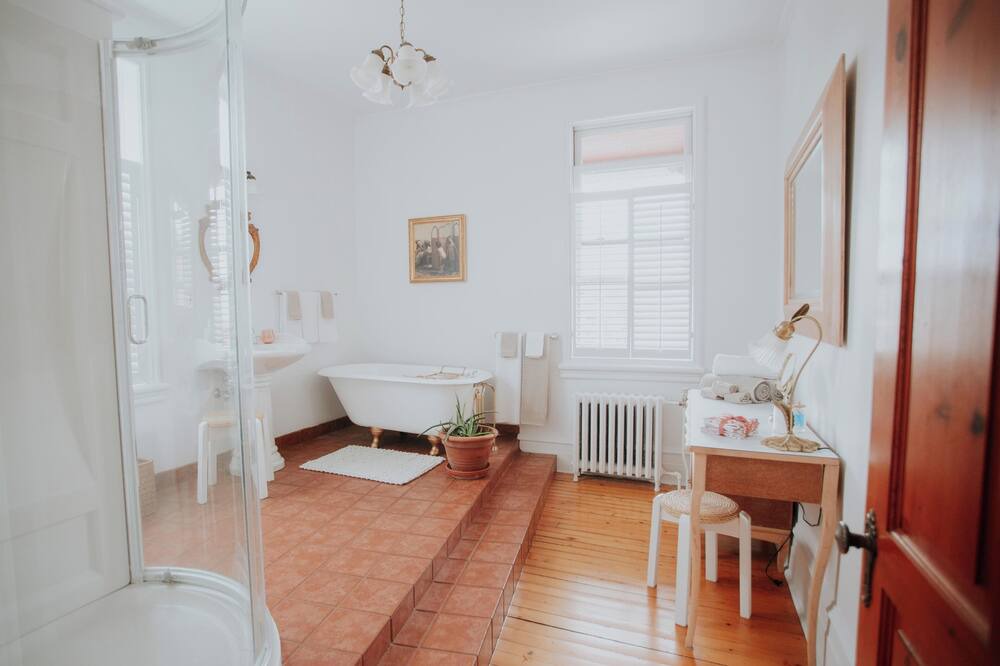 Photo of Bathroom in Sainte-Agathe-des-Monts
