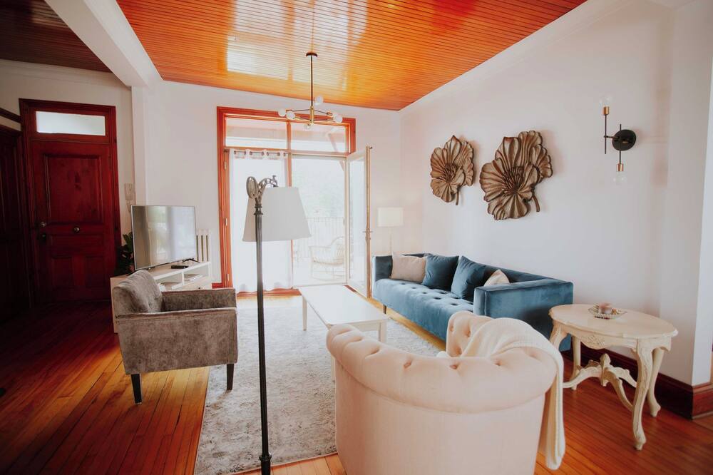Photo of Livingroom in Sainte-Agathe-des-Monts
