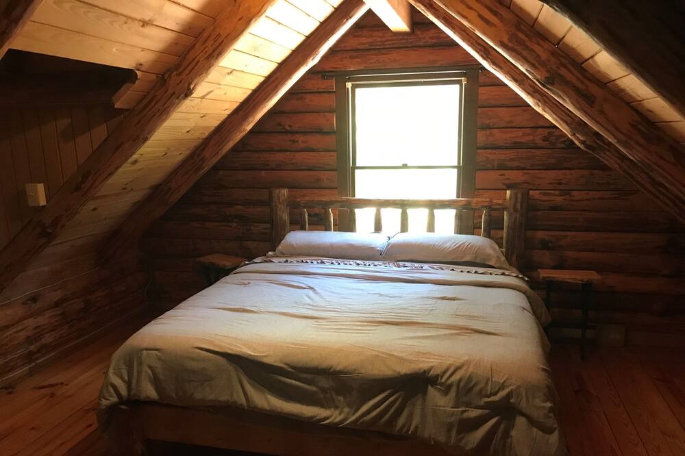 Photo of Bedroom in Henderson
