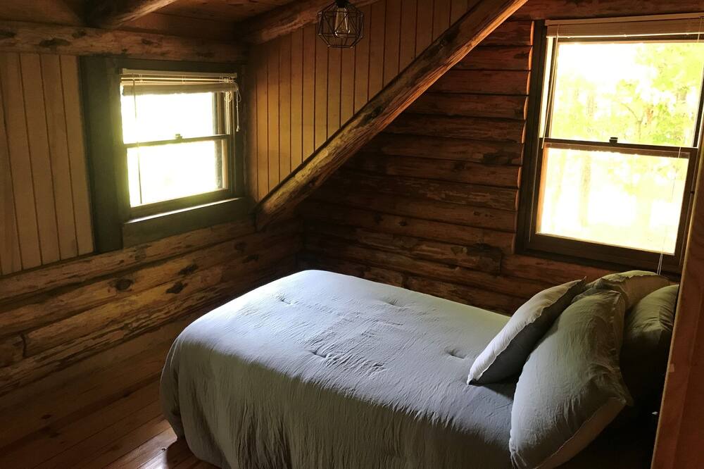 Photo of Bedroom in Henderson