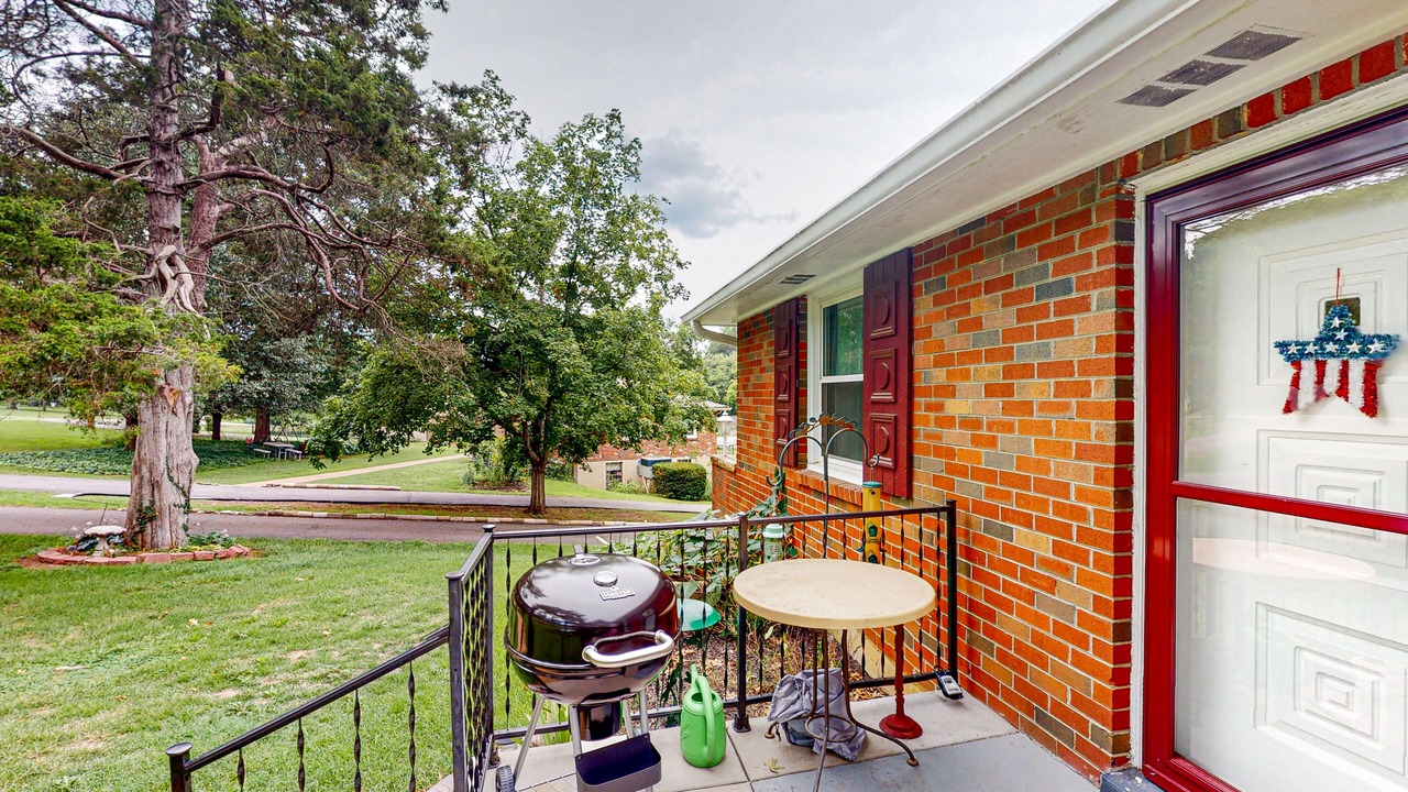 Photo of Outdoor in Blair Heights