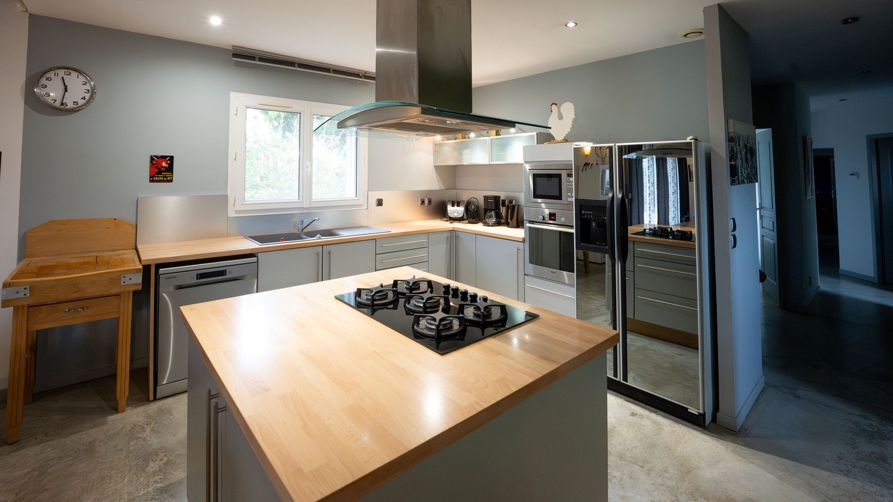Photo of Kitchen in Saint-Laurent-d'Aigouze