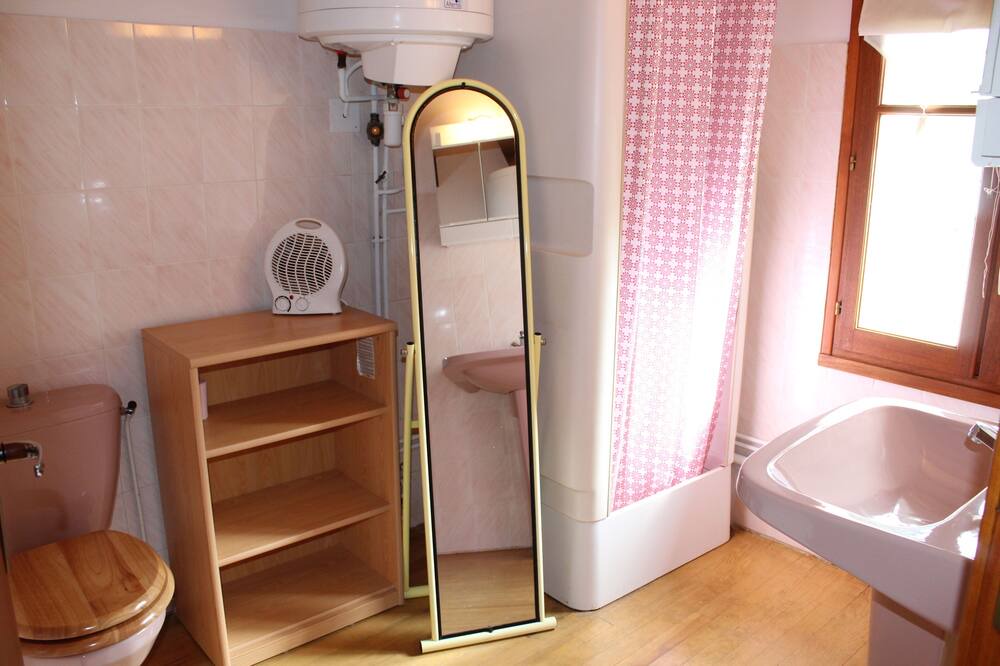 Photo of Bathroom in Bethmale