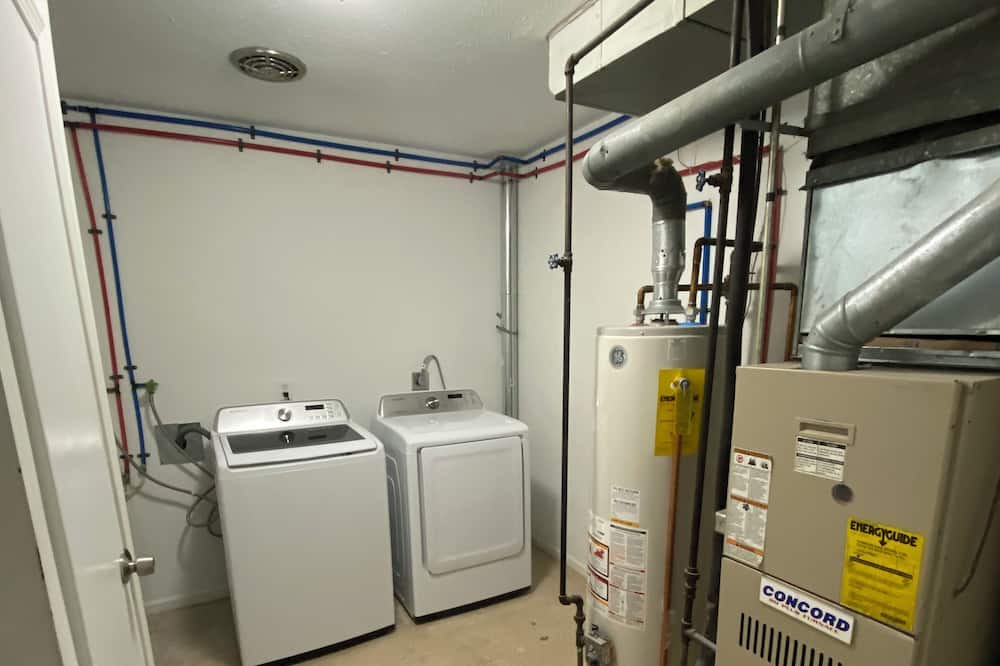 Photo of Others in Lyndhurst