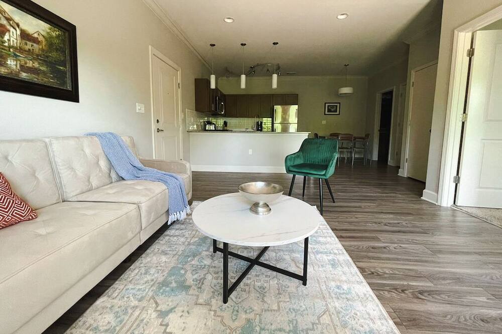 Photo of Livingroom in Rock Creek