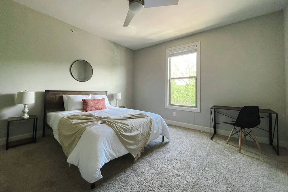 Photo of Bedroom in Rock Creek