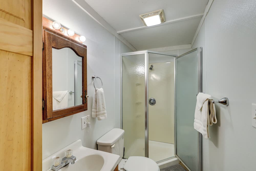 Photo of Bathroom in Bourbon