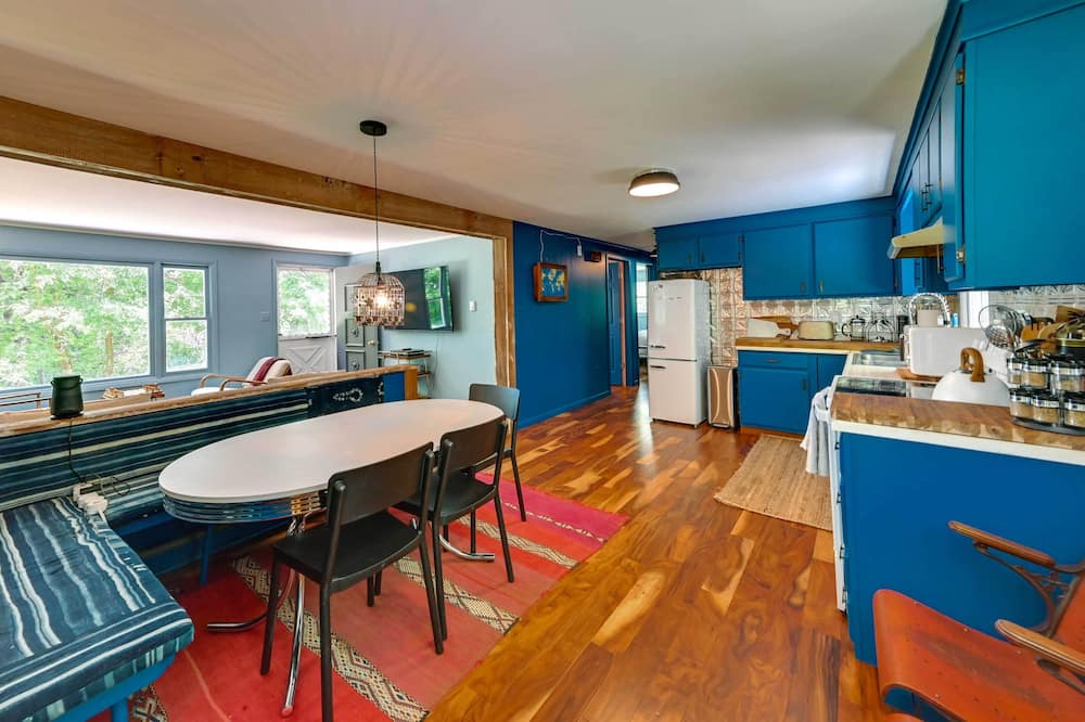 Photo of Kitchen in Marble Dale