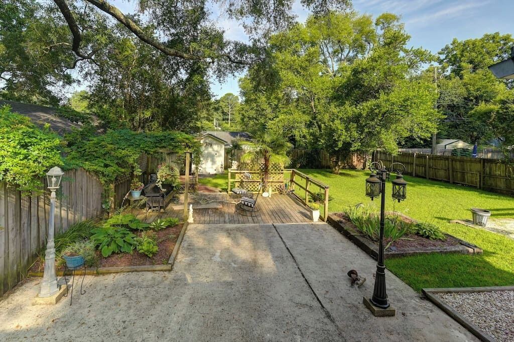 Photo of Outdoor in Rosewood