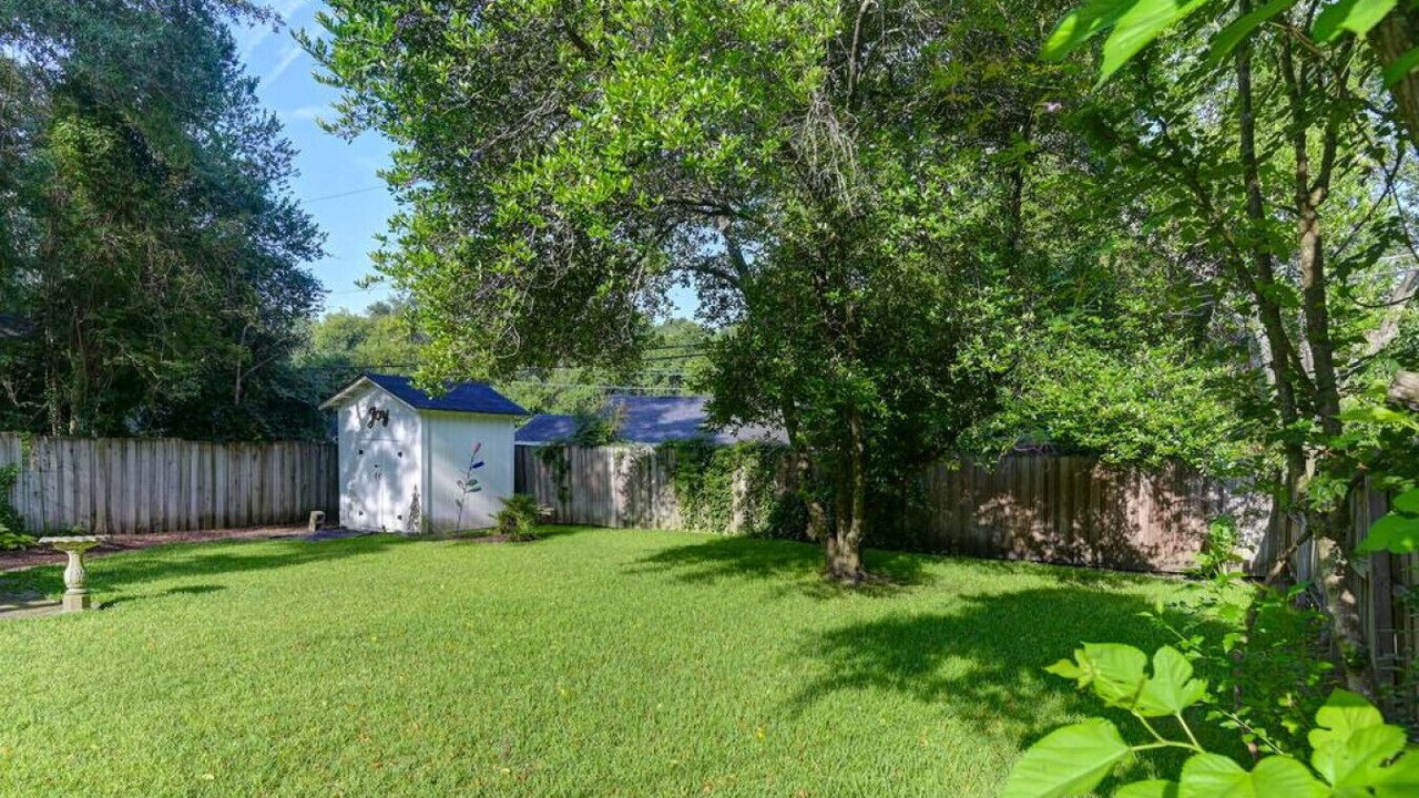 Photo of Outdoor in Rosewood