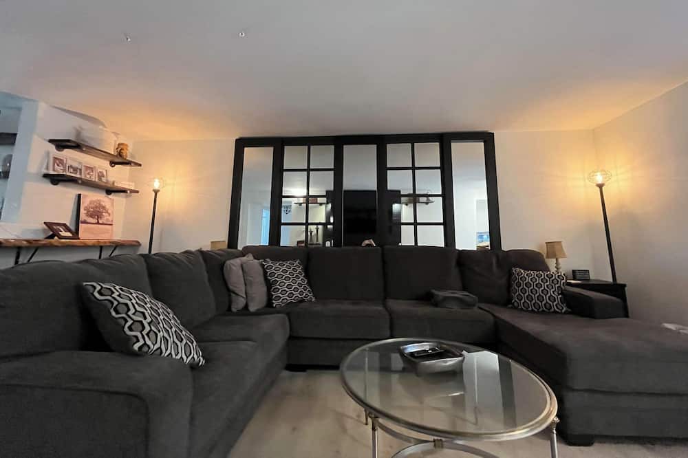 Photo of Livingroom in Onalaska
