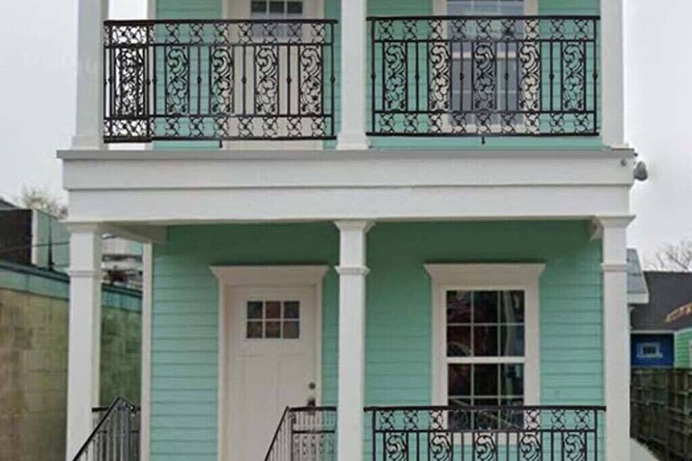 Photo of Outdoor in Saint Claude