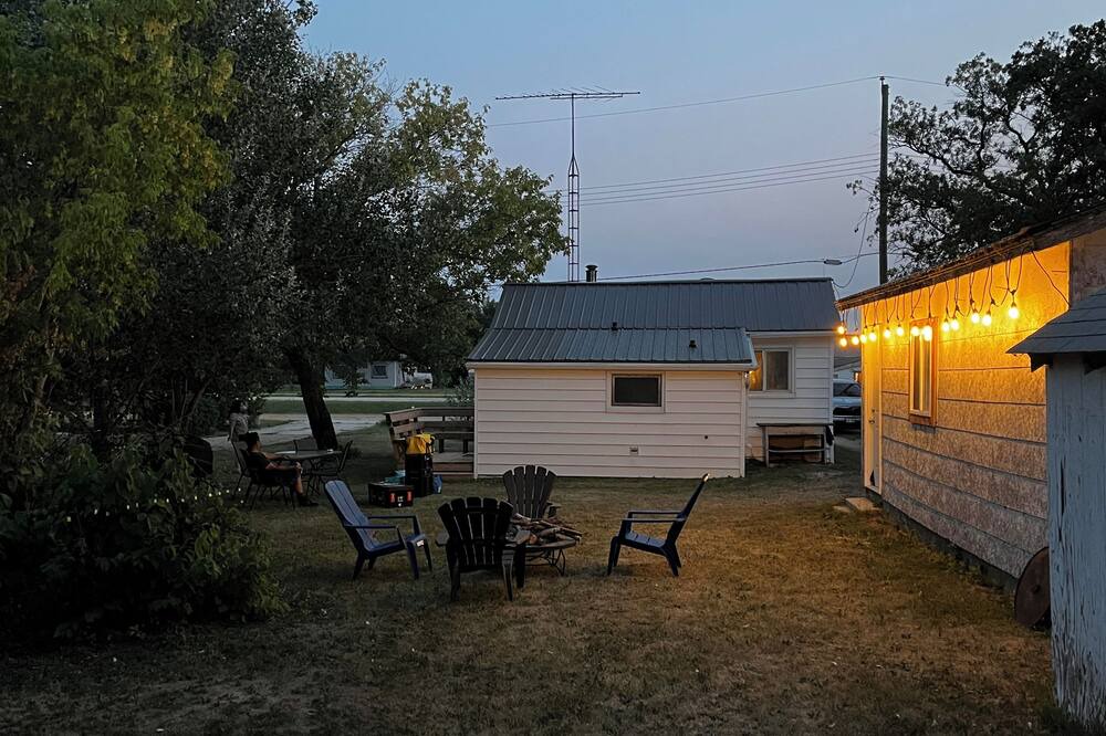 Photo of Outdoor in Oak Point