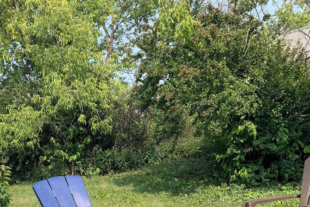 Photo of Outdoor in Oak Point