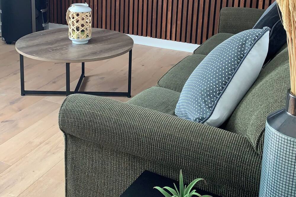 Photo of Outdoor in Oak Point