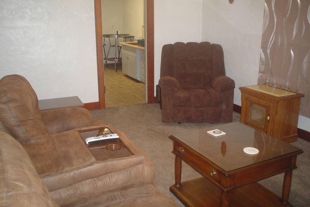 Photo of Livingroom in Jetmore