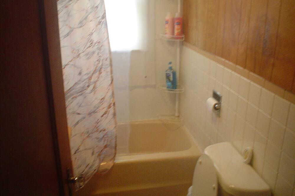 Photo of Bathroom in Jetmore