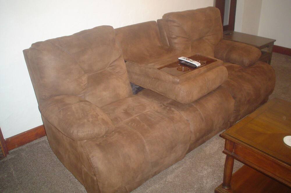 Photo of Livingroom in Jetmore