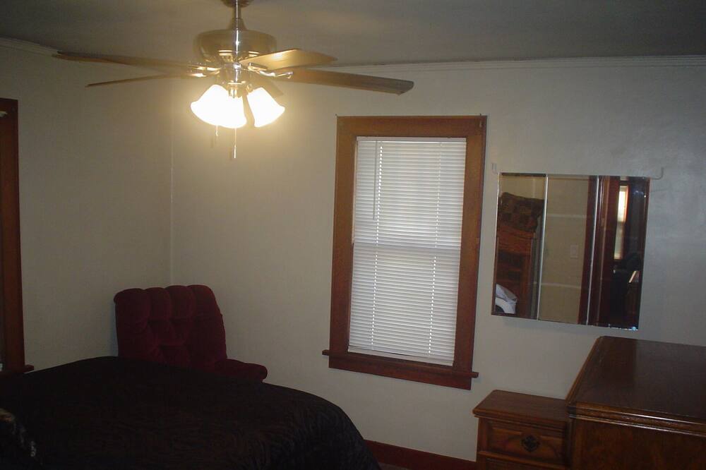 Photo of Bedroom in Jetmore