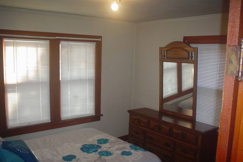 Photo of Bedroom in Jetmore