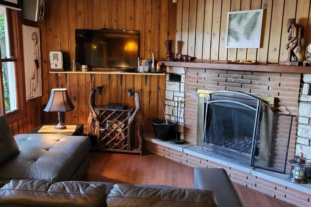Photo of Livingroom in Wentworth-Nord