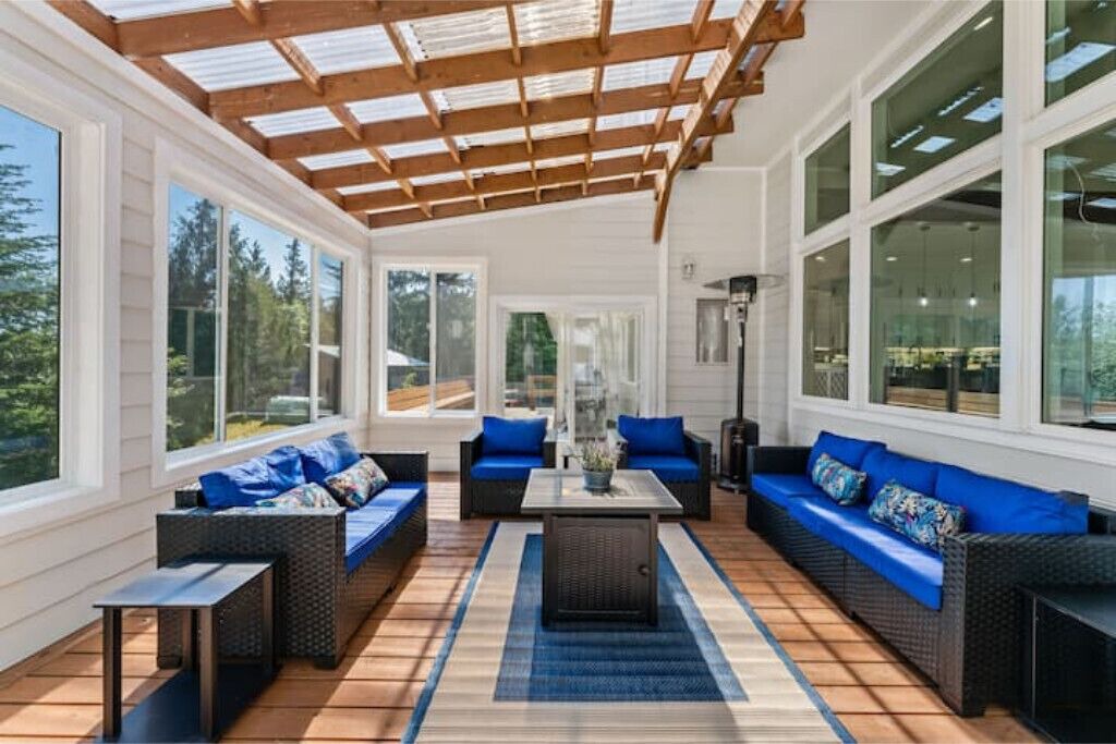 Photo of Patio Balcony in Lakeside