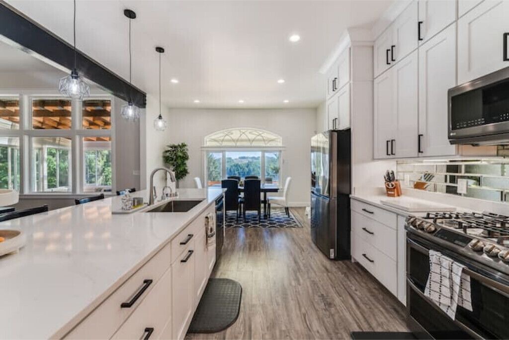 Photo of Kitchen in Lakeside