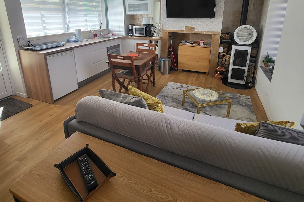 Photo of Others in Dernier Sou